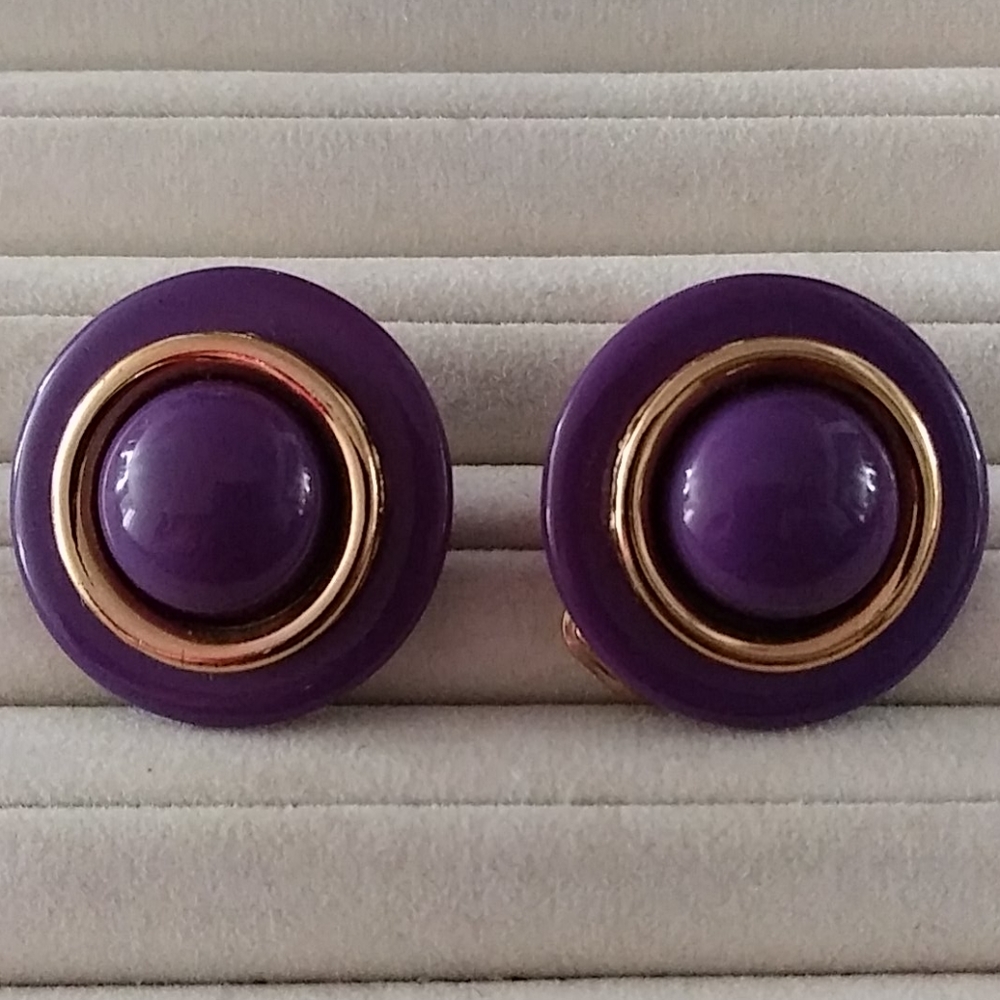 GJD CLIP EARRINGS
